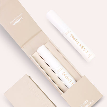 Lashthing wimperserum verpakking met flesjes in premium doos - lash goals in progress